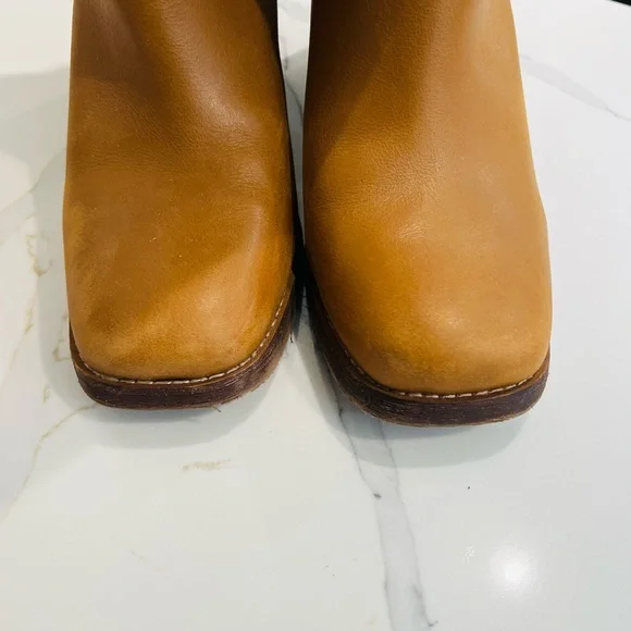 Crown Vintage knee high leather boot size 11 - Picture 5 of 8